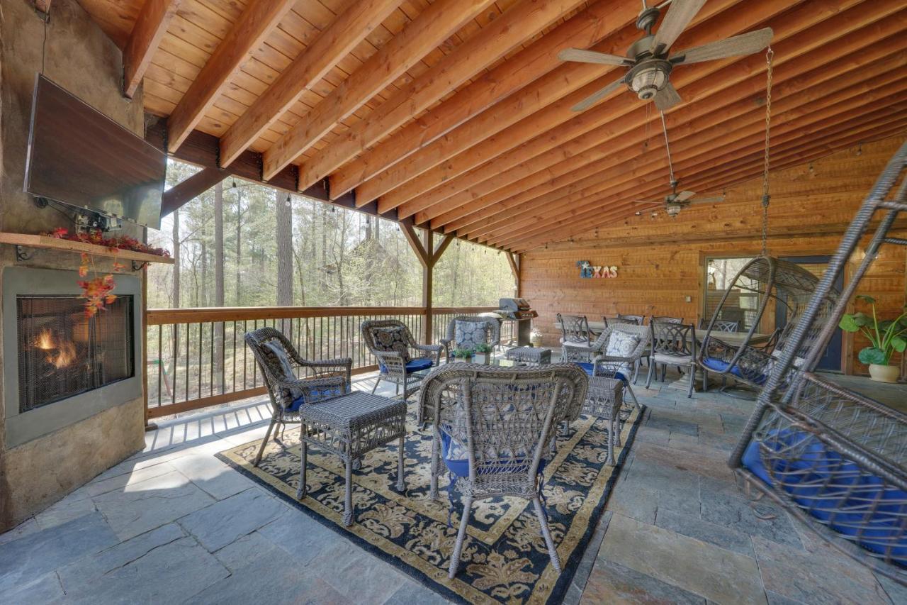 Luxe Broken Bow Cabin Game Room, Fire Pit And Deck! ภายนอก รูปภาพ