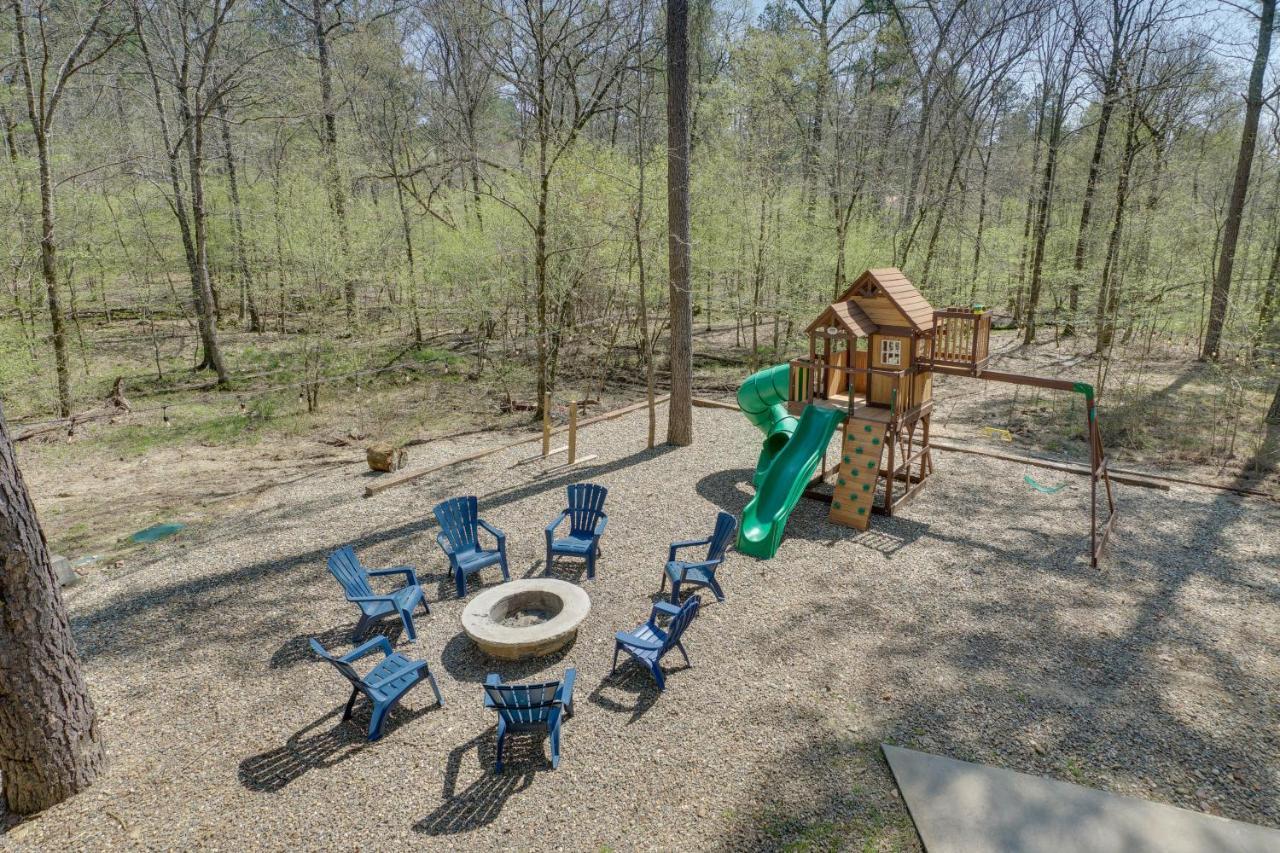 Luxe Broken Bow Cabin Game Room, Fire Pit And Deck! ภายนอก รูปภาพ