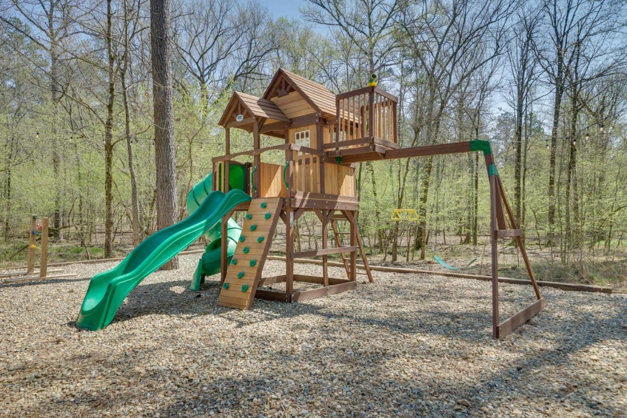 Luxe Broken Bow Cabin Game Room, Fire Pit And Deck! ภายนอก รูปภาพ